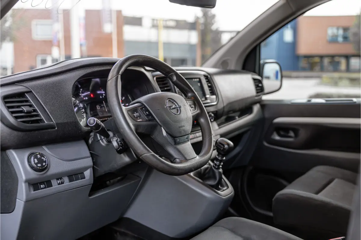 2.0 CDTI L3H1 DC | Dubbel cabine | CarPlay | Navigatie | MF Stuur | Cruise control | 5-Zitter | PDC V+A | Nieuwe APK