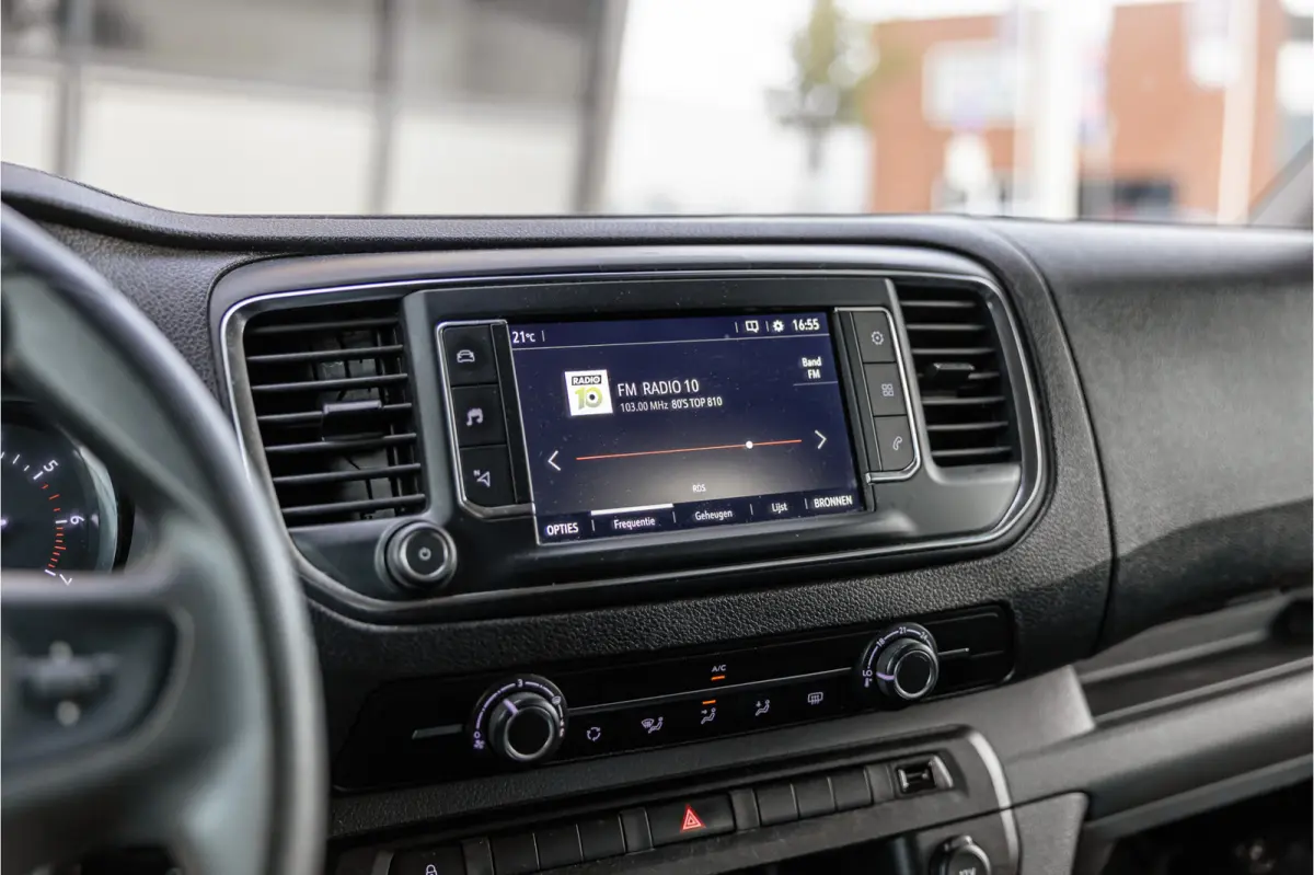 2.0 CDTI L3H1 DC | Dubbel cabine | CarPlay | Navigatie | MF Stuur | Cruise control | 5-Zitter | PDC V+A | Nieuwe APK