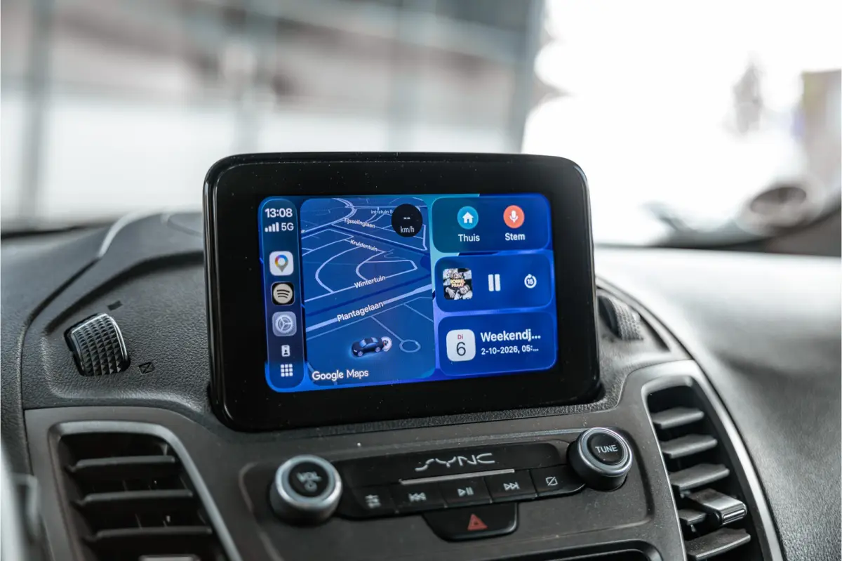 1.5 EcoBlue 120 PK L2 | Bi-Xenon | ACC | Blind Spot | Camera | CarPlay | Climate control | BOTT Inrichting | Stoelverwarming | Automatisch inparkeren | Dealer onderhouden | Nieuwe APK