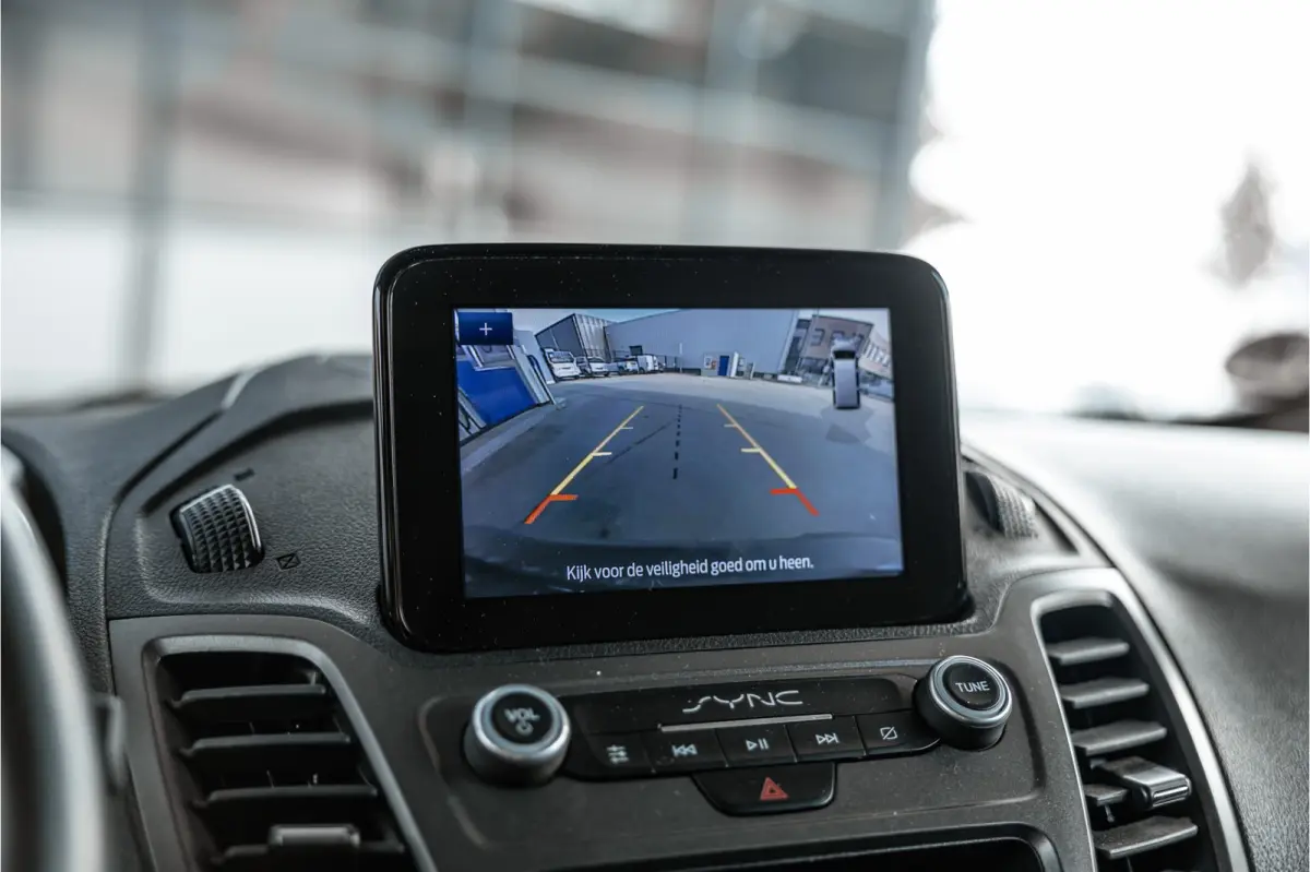 1.5 EcoBlue 120 PK L2 | Bi-Xenon | ACC | Blind Spot | Camera | CarPlay | Climate control | BOTT Inrichting | Stoelverwarming | Automatisch inparkeren | Dealer onderhouden | Nieuwe APK