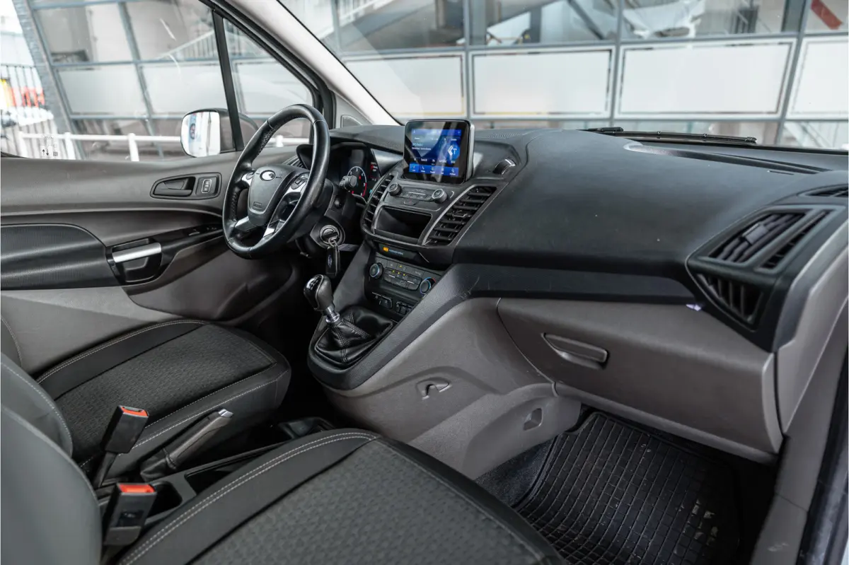 1.5 EcoBlue 120 PK L2 | Bi-Xenon | ACC | Blind Spot | Camera | CarPlay | Climate control | BOTT Inrichting | Stoelverwarming | Automatisch inparkeren | Dealer onderhouden | Nieuwe APK