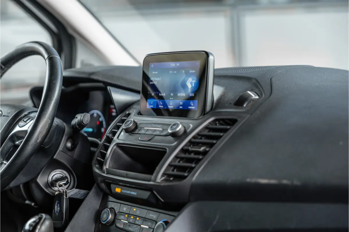 1.5 EcoBlue 120 PK L2 | Bi-Xenon | ACC | Blind Spot | Camera | CarPlay | Climate control | BOTT Inrichting | Stoelverwarming | Automatisch inparkeren | Dealer onderhouden | Nieuwe APK