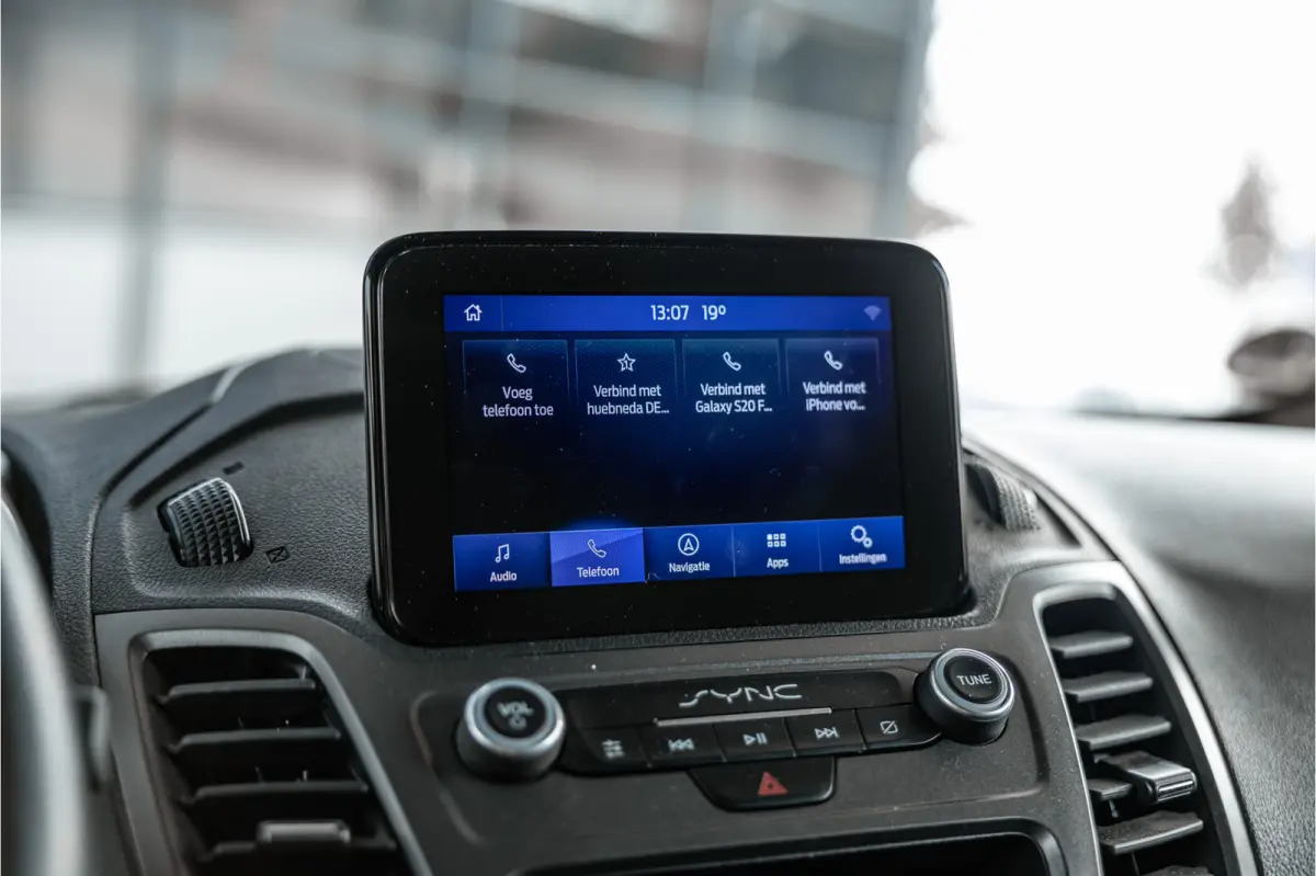 1.5 EcoBlue 120 PK L2 | Bi-Xenon | ACC | Blind Spot | Camera | CarPlay | Climate control | BOTT Inrichting | Stoelverwarming | Automatisch inparkeren | Dealer onderhouden | Nieuwe APK