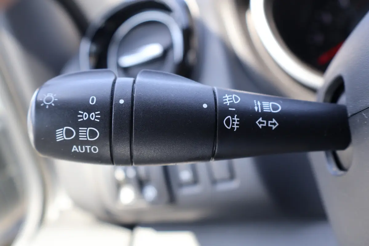 2.0 dCi 170pk L2 H1 Airco Navigatie Camera Imperiaal