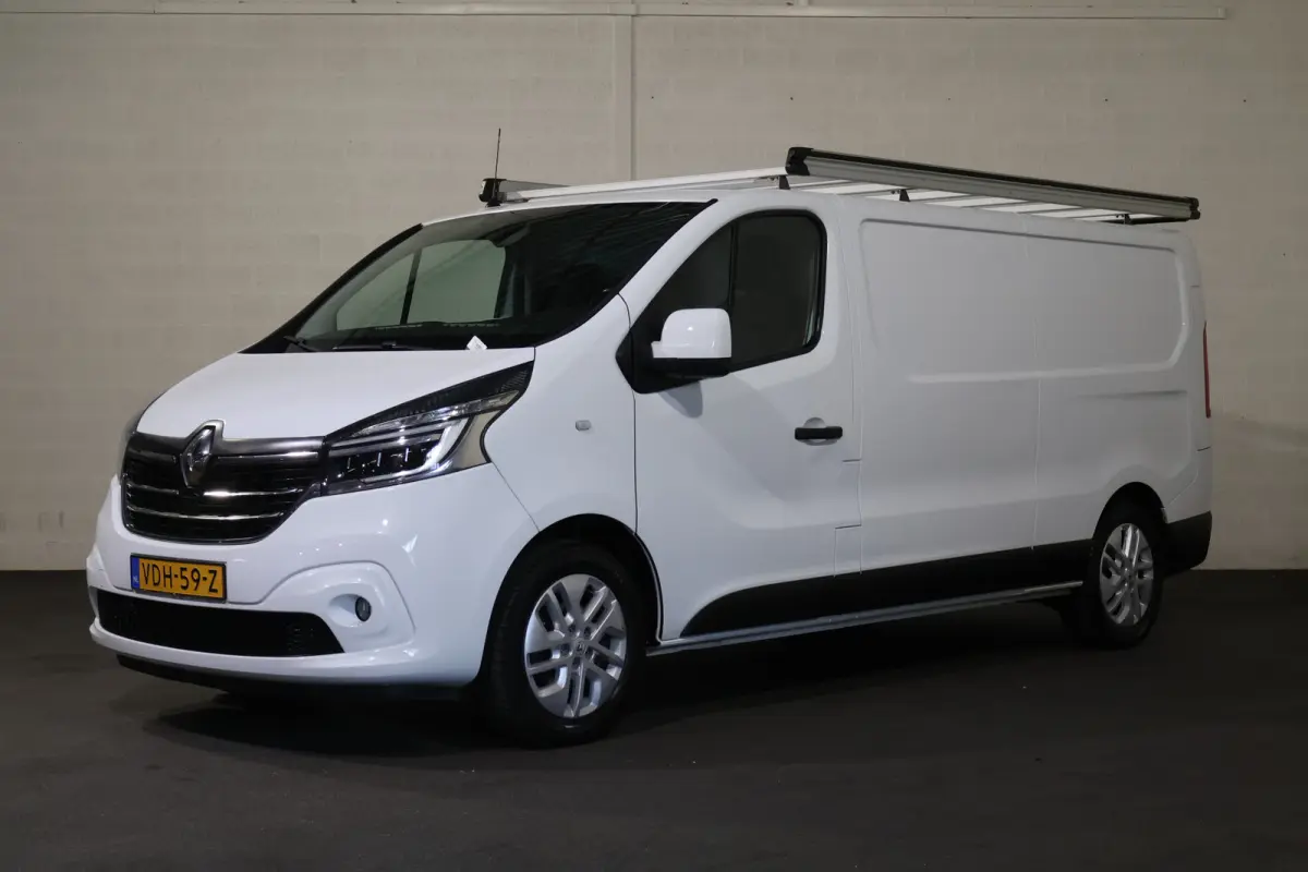 2.0 dCi 170pk L2 H1 Airco Navigatie Camera Imperiaal