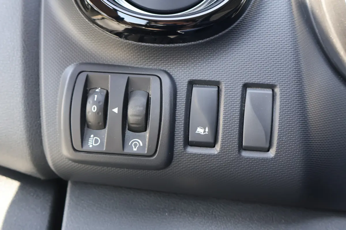 2.0 dCi 170pk L2 H1 Airco Navigatie Camera Imperiaal