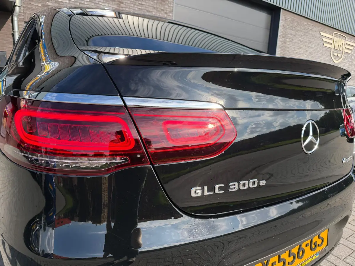 300e 4MATIC Premium | 1E EIGENAAR | 3/6/12MND GARANTIE |  BTW | AUTOMAAT | CRUISE | DAB | LED | CAMERA | SFEERVERLICHTING | CARPLAY | NAVI |