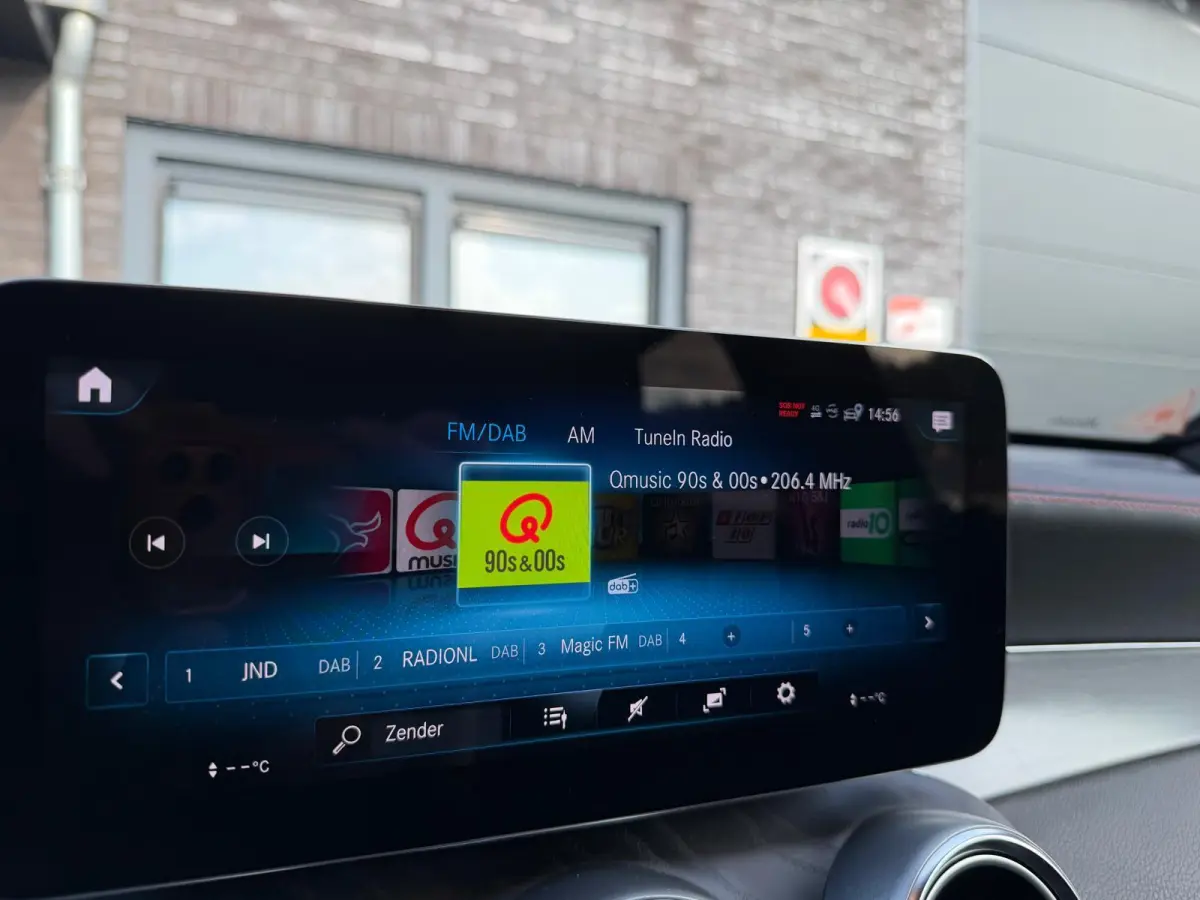 300e 4MATIC Premium | 1E EIGENAAR | 3/6/12MND GARANTIE |  BTW | AUTOMAAT | CRUISE | DAB | LED | CAMERA | SFEERVERLICHTING | CARPLAY | NAVI |