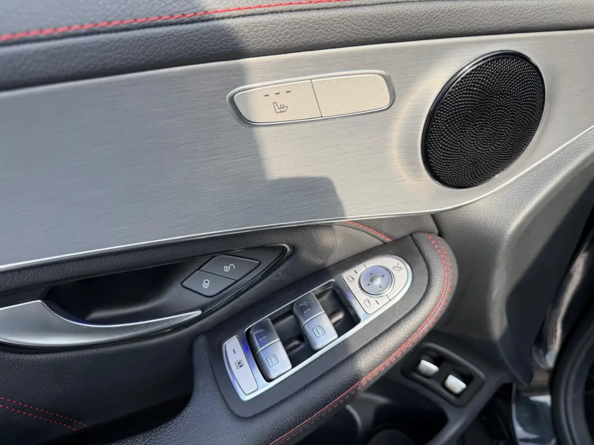 300e 4MATIC Premium | 1E EIGENAAR | 3/6/12MND GARANTIE |  BTW | AUTOMAAT | CRUISE | DAB | LED | CAMERA | SFEERVERLICHTING | CARPLAY | NAVI |