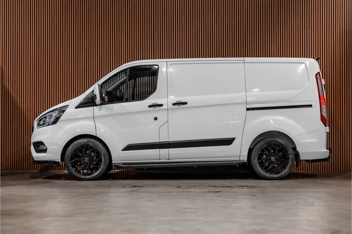 300 2.0 TDCI | Automaat | Raptor Edition | L+R Schuifdeur | CarPlay | Camera | Navigatie | Stoelverwarming | Trekhaak | Nieuwe APK