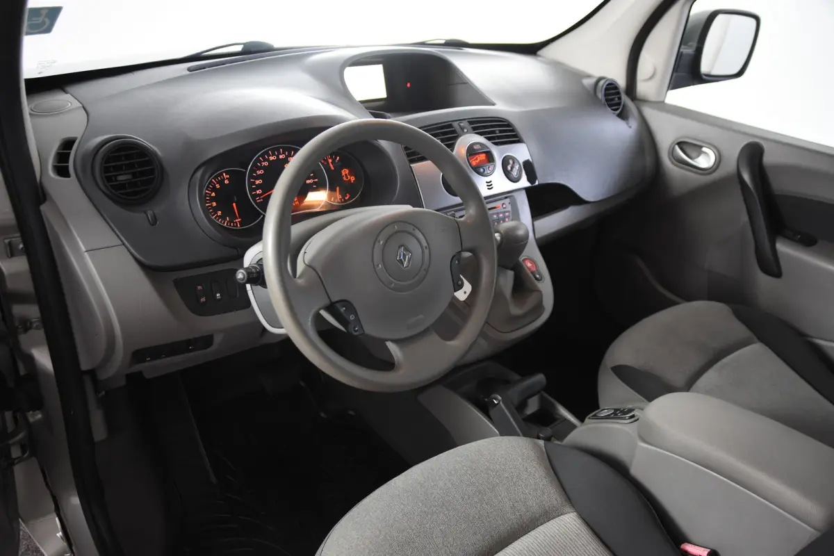 1.2-16V Rolstoelauto 3+1 *Automaat*Luchtvering*