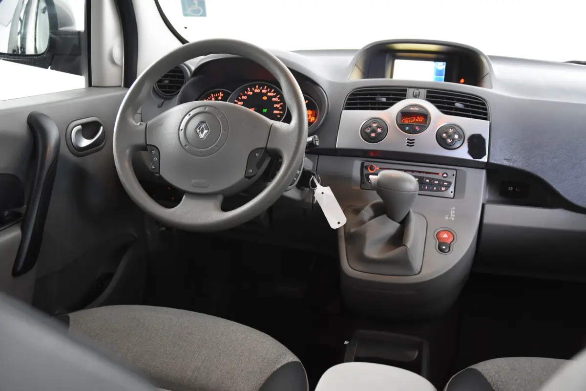 1.2-16V Rolstoelauto 3+1 *Automaat*Luchtvering*
