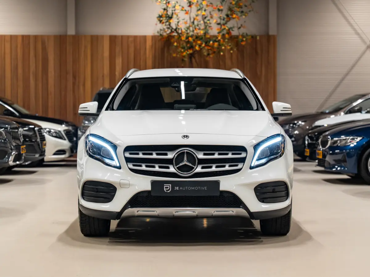 200 AMG AUT, Facelift, Voll Led, Navi, Leder, Camera, Cruise, Clima, Private Glas, PDC, Voll Onderhouden