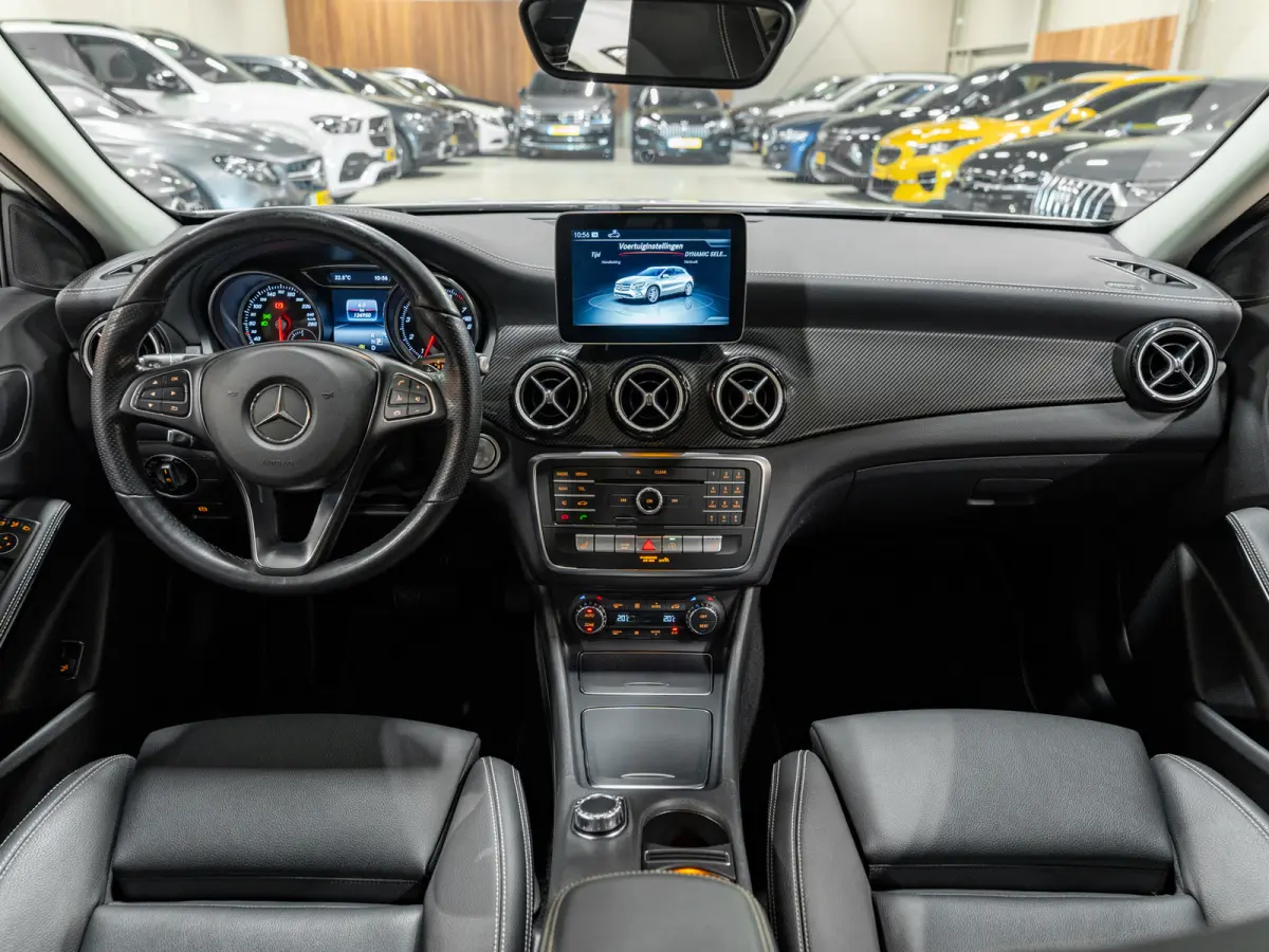 200 AMG AUT, Facelift, Voll Led, Navi, Leder, Camera, Cruise, Clima, Private Glas, PDC, Voll Onderhouden