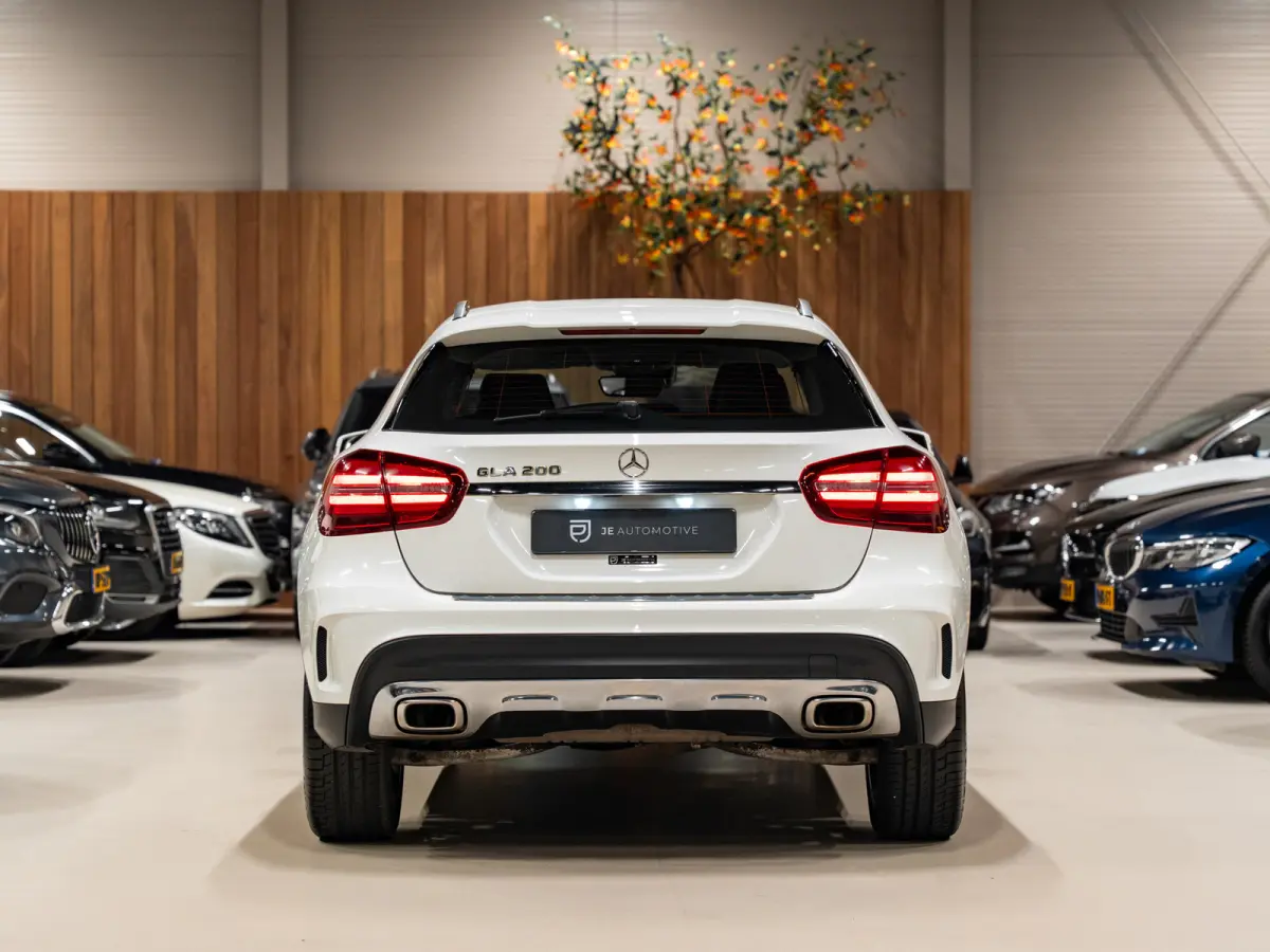 200 AMG AUT, Facelift, Voll Led, Navi, Leder, Camera, Cruise, Clima, Private Glas, PDC, Voll Onderhouden