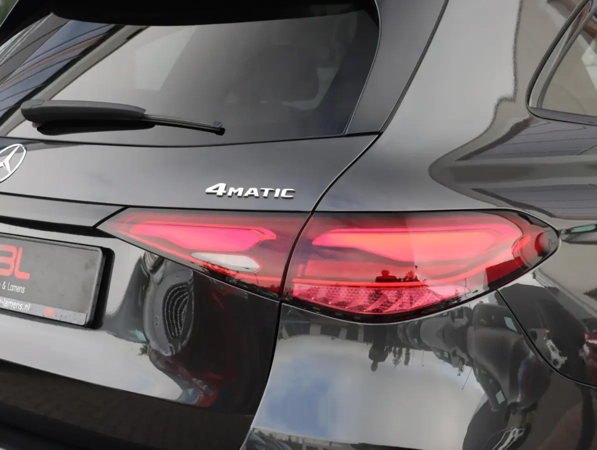 400e 4MATIC AMG Line | Panoramdak | SOH 96%