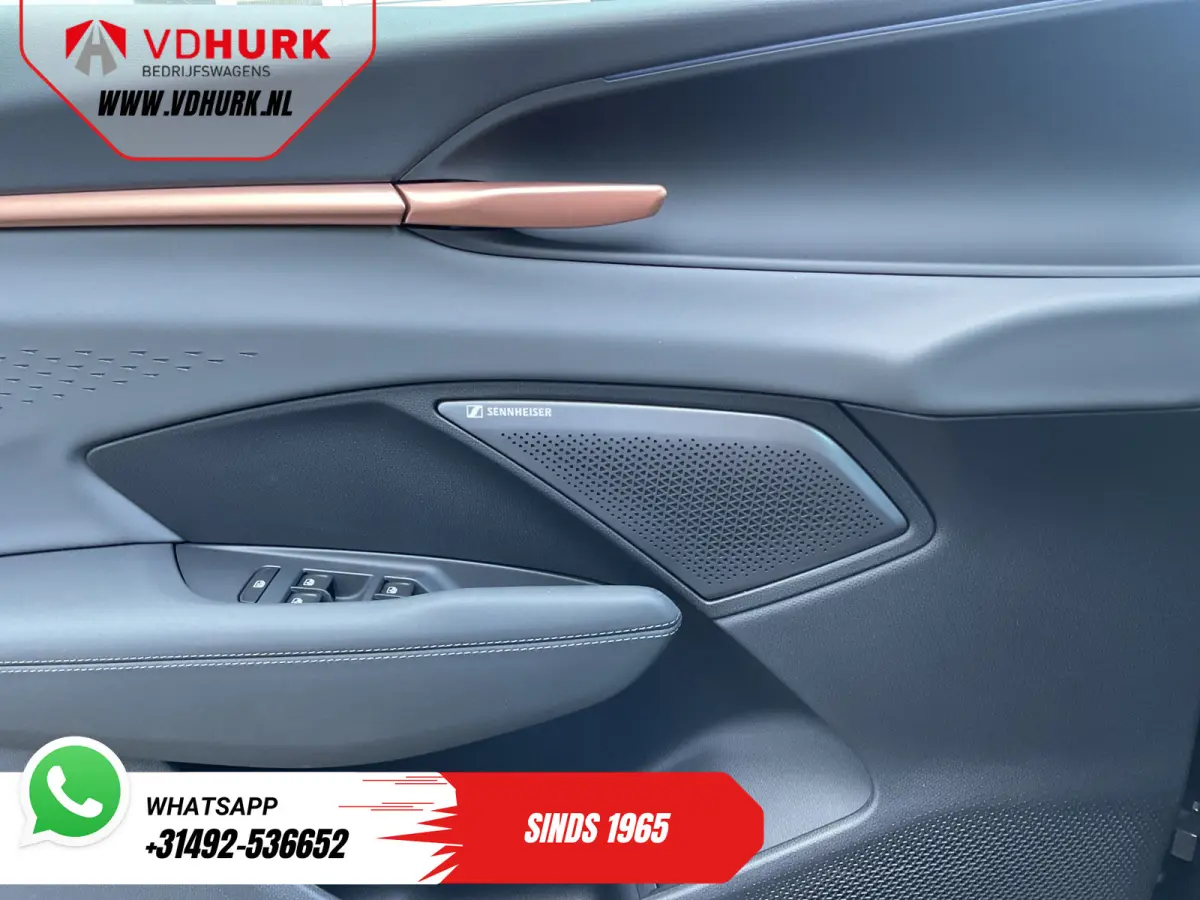 1.5 TSI e-Hybrid 272 pk VZ Limited Pano/ Elek.Trekhaak/ Sennheiser/ 360 Camera/ Matrix/ Snellader/ Elek.klep/ Head-up/ Memory/ Standkachel/ Stoelverw./ Carplay/ Adapt.Cruise/ PDC/ 20'' LMV