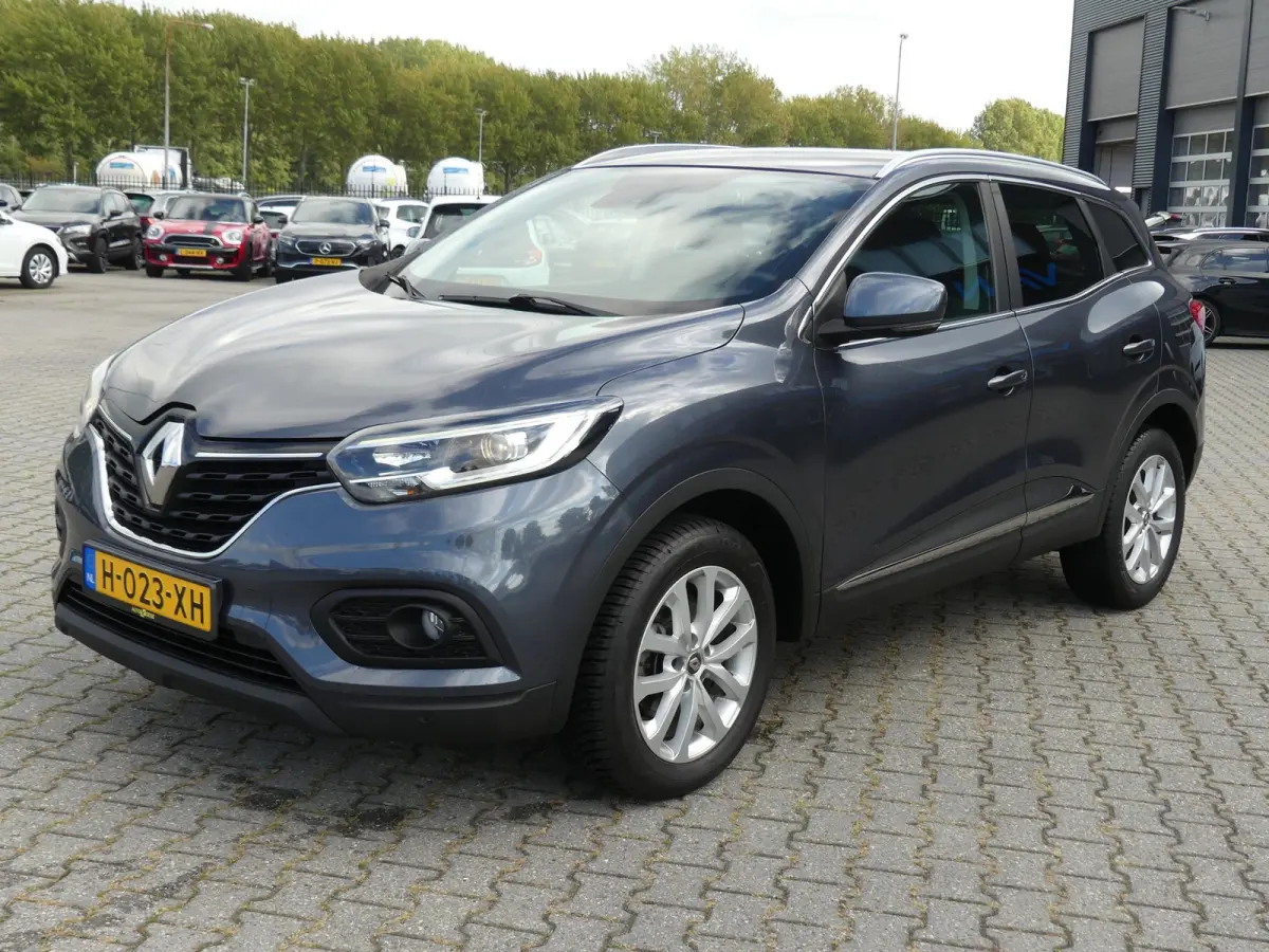 1.3 TCe Zen / Carplay / Keyless / LED