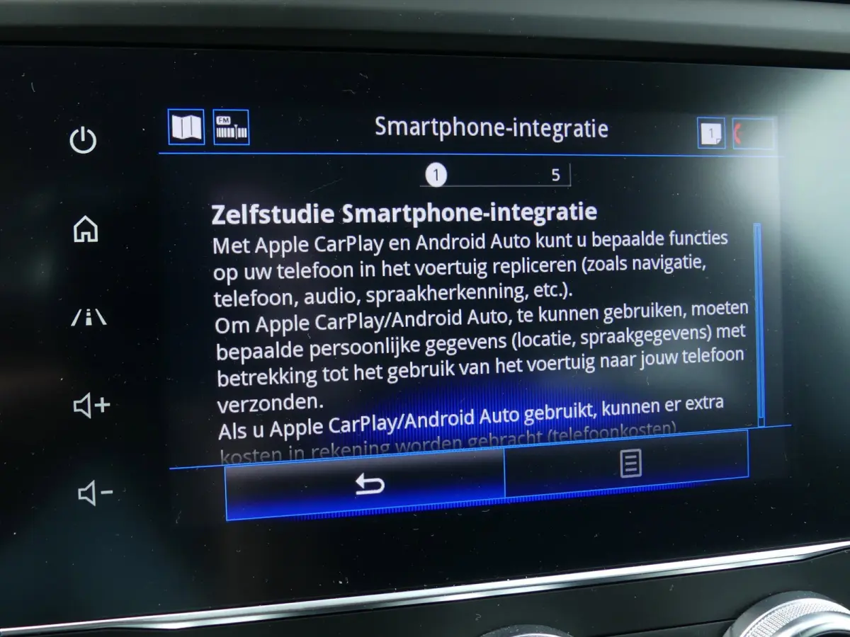1.3 TCe Zen / Carplay / Keyless / LED