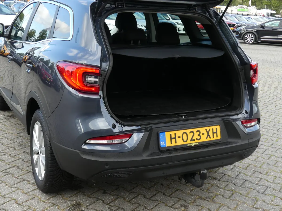 1.3 TCe Zen / Carplay / Keyless / LED