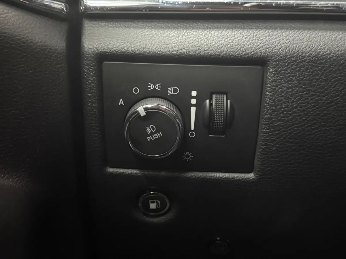 6.4 HEMI SRT|PANO|MEMORY|LEDER|INRUIL MOGELIJK|