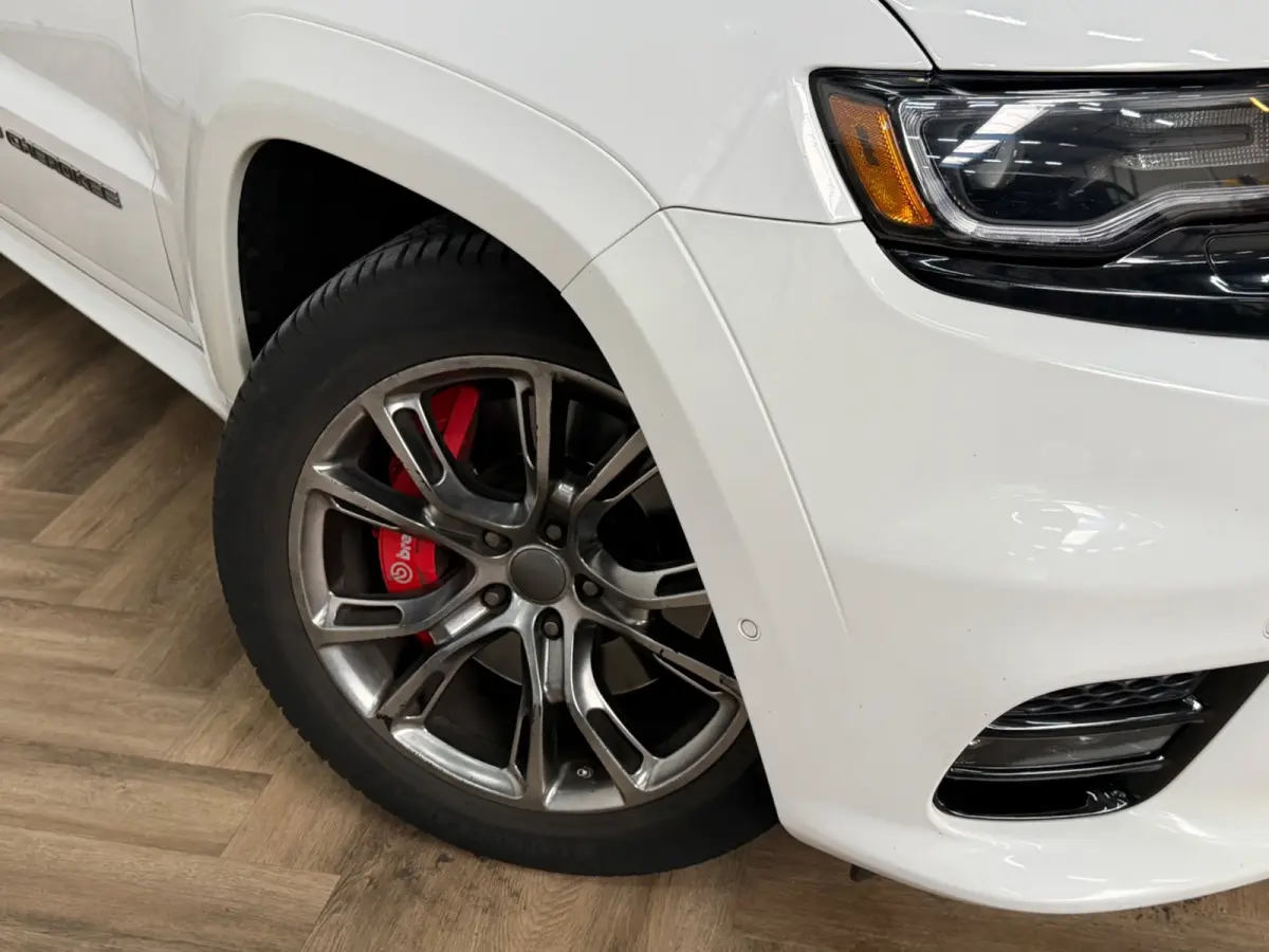 6.4 HEMI SRT|PANO|MEMORY|LEDER|INRUIL MOGELIJK|