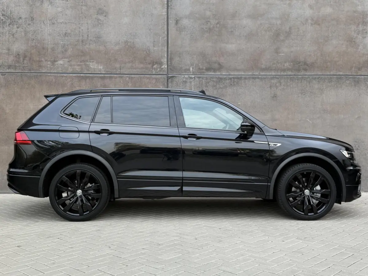 2.0 TSI 4Motion Highline Business R 7p. Trekhaak | Head-UP | 360' Camera | Dynaudio |