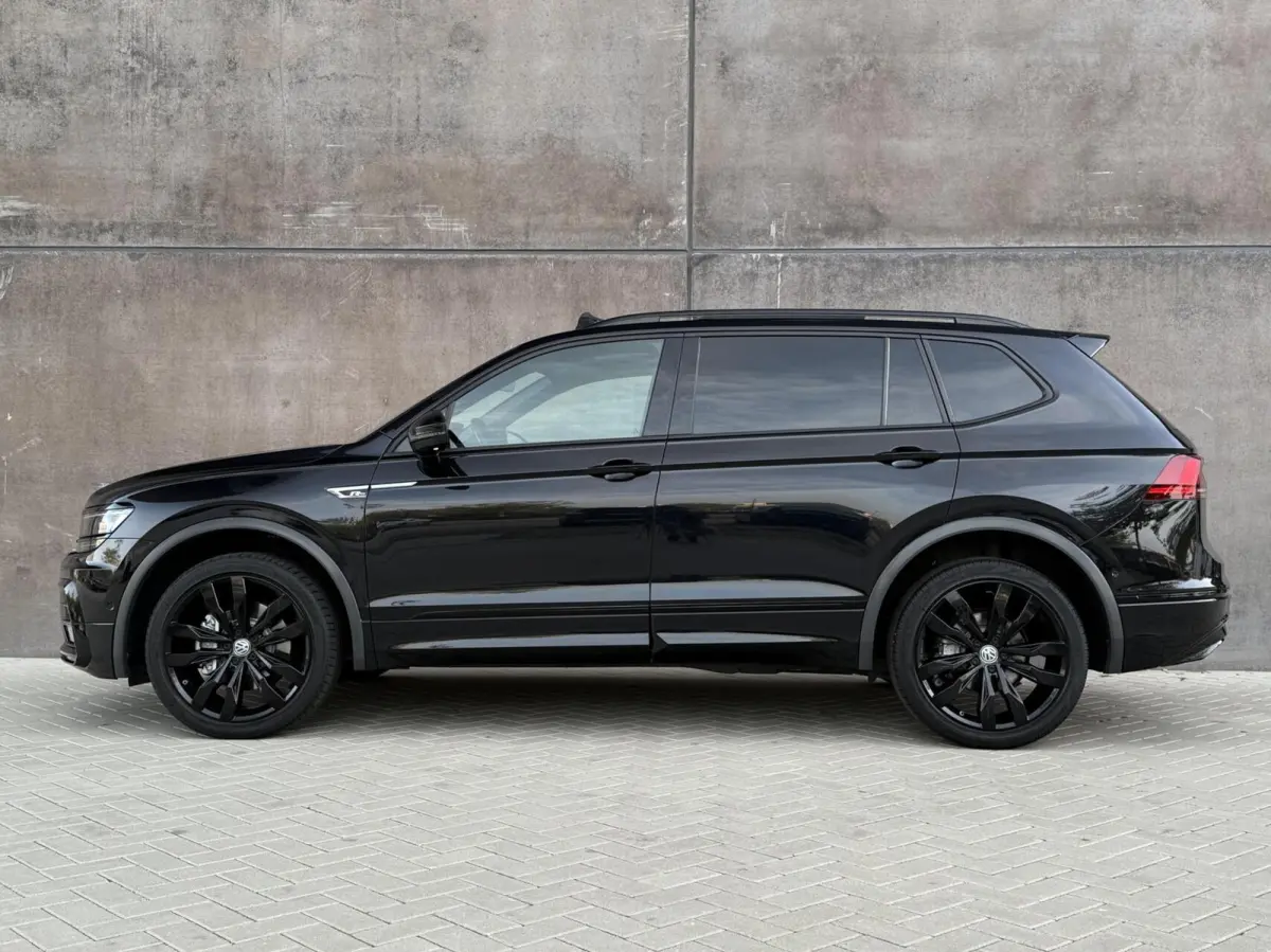 2.0 TSI 4Motion Highline Business R 7p. Trekhaak | Head-UP | 360' Camera | Dynaudio |
