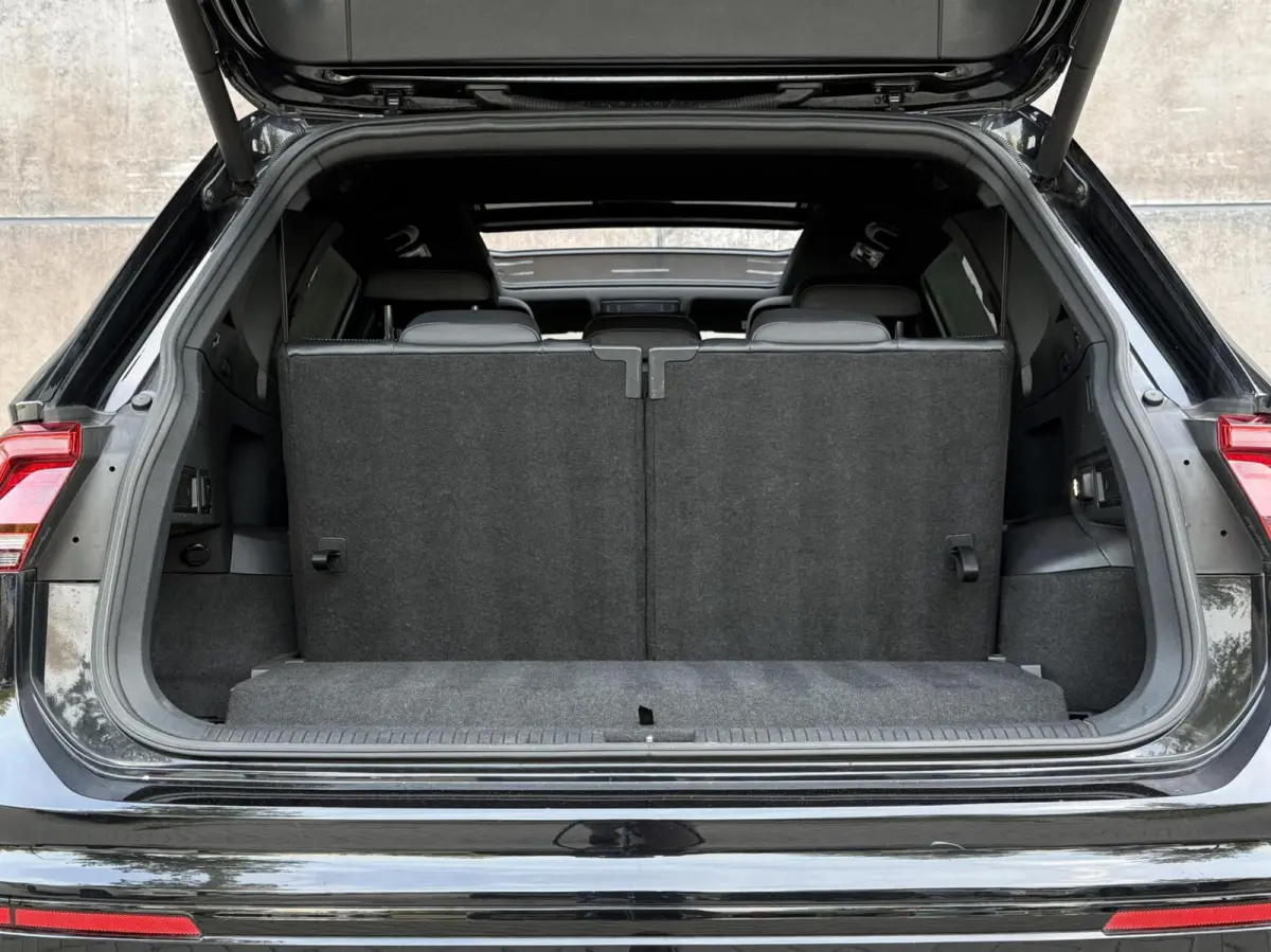 2.0 TSI 4Motion Highline Business R 7p. Trekhaak | Head-UP | 360' Camera | Dynaudio |