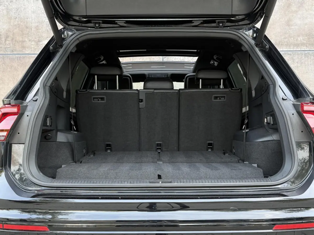 2.0 TSI 4Motion Highline Business R 7p. Trekhaak | Head-UP | 360' Camera | Dynaudio |