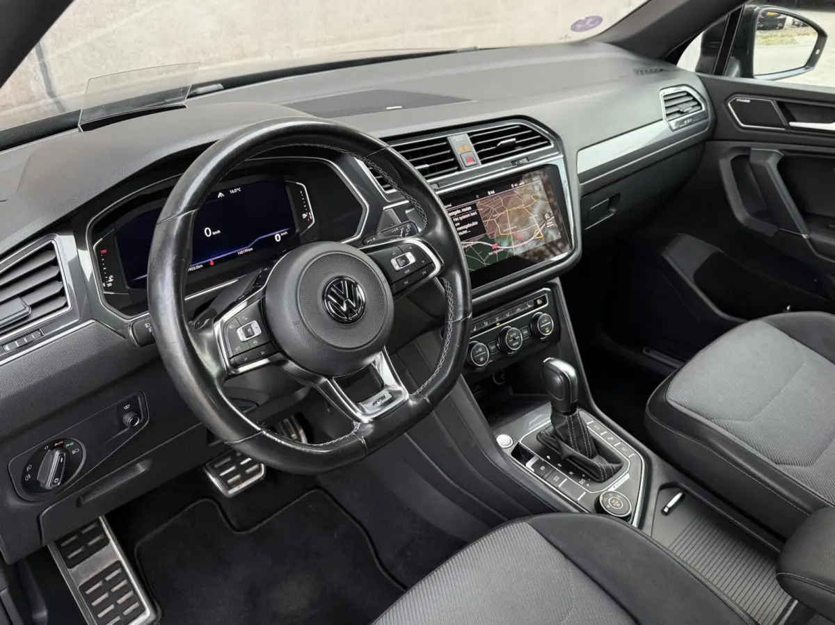 2.0 TSI 4Motion Highline Business R 7p. Trekhaak | Head-UP | 360' Camera | Dynaudio |