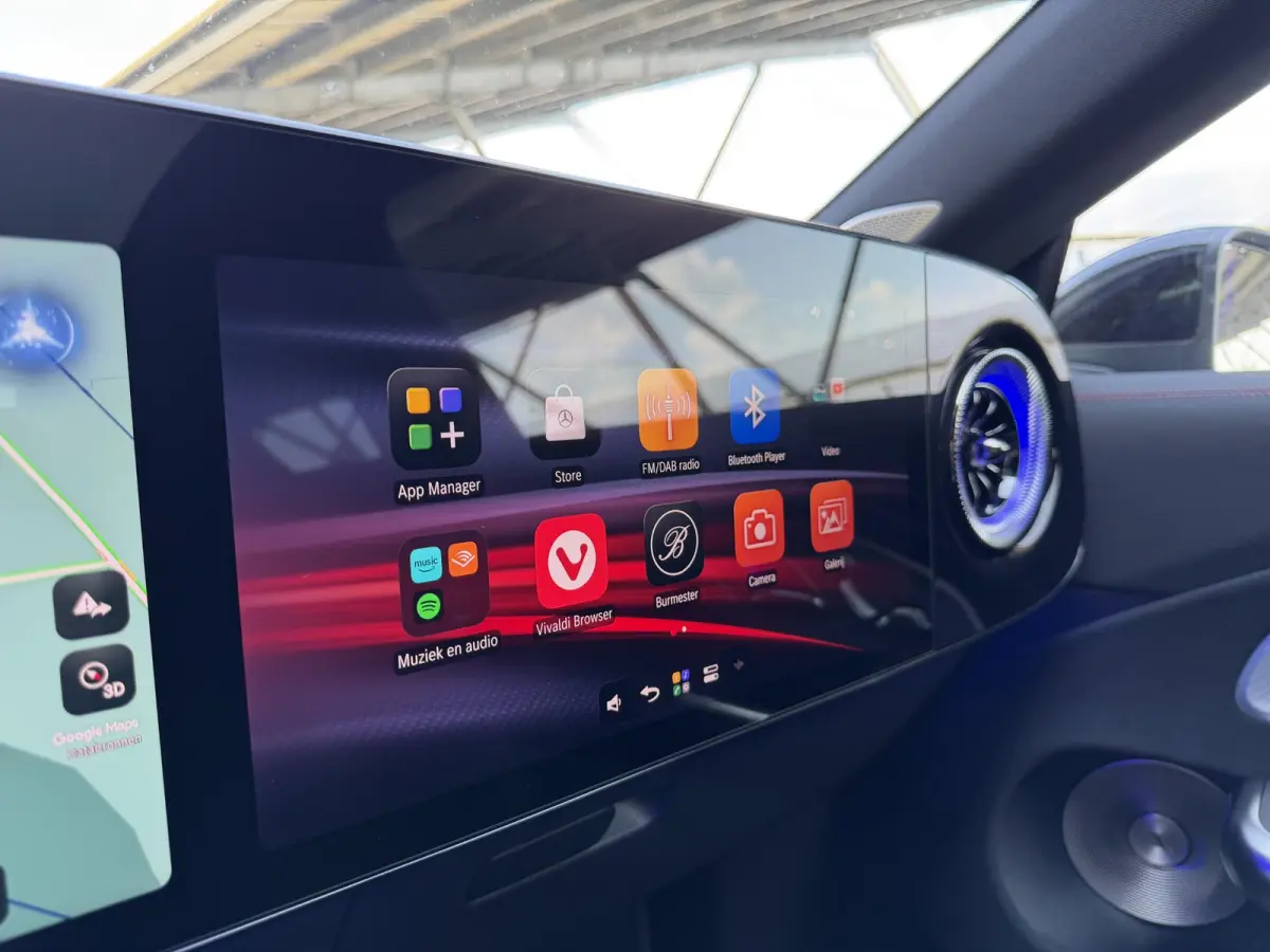 180 Business Solution AMG | Night | Premium Plus | Trekhaak | Winterpakket | Burmester | Massage | Head -Up | 360 camera | Multibeam LED |
