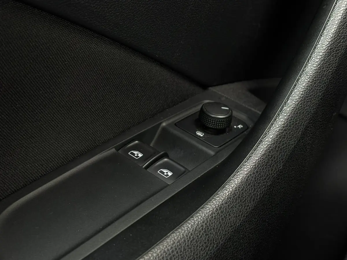 1.0 TSI 110 pk Ambition | Apple Carplay | Cruise control | Lane Assist |