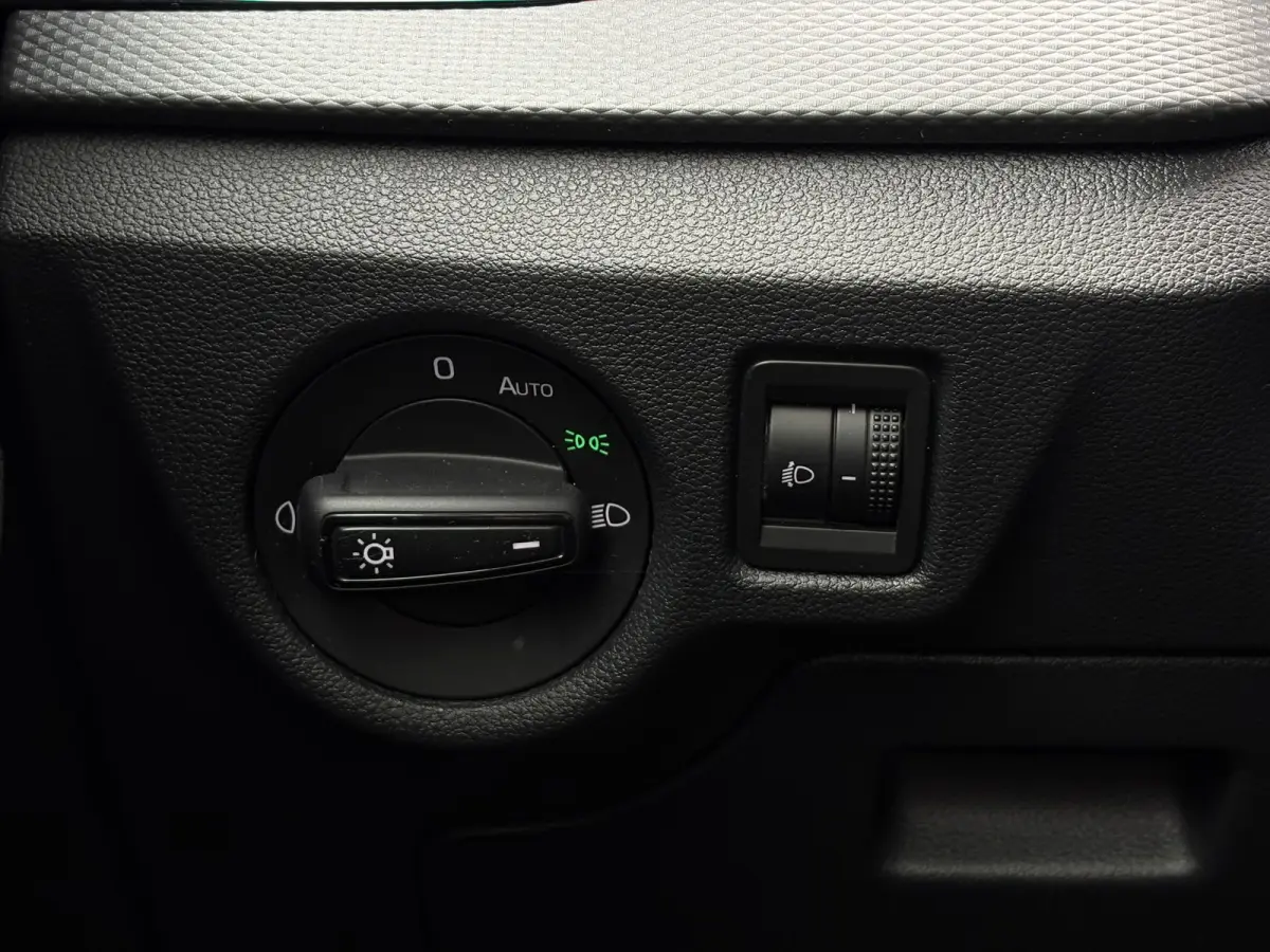 1.0 TSI 110 pk Ambition | Apple Carplay | Cruise control | Lane Assist |
