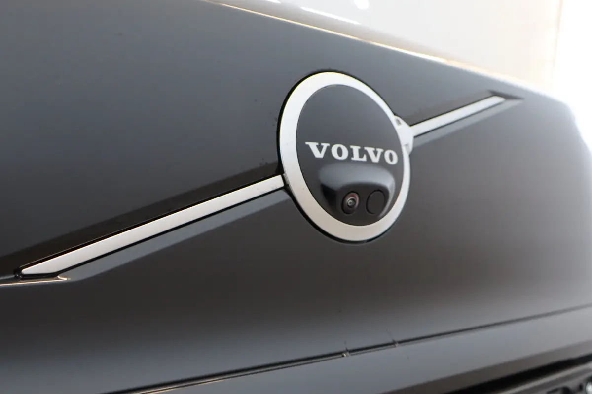 P10 AWD Ultra 95 kWh | Alarmsysteem | Bowers & Wilkins audiosysteem | Cruise control adaptief