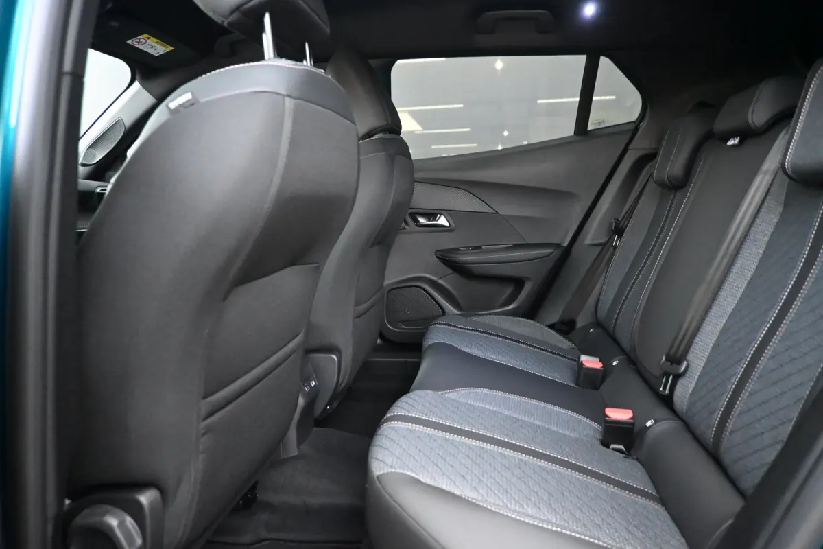 1.2 Hybrid 145 Allure DEMO-DEAL! Tot 8 Jaar Garantie! | 360 Camera | Adaptive Cruise | Keyless-Entry | Dodehoek-Detectie |