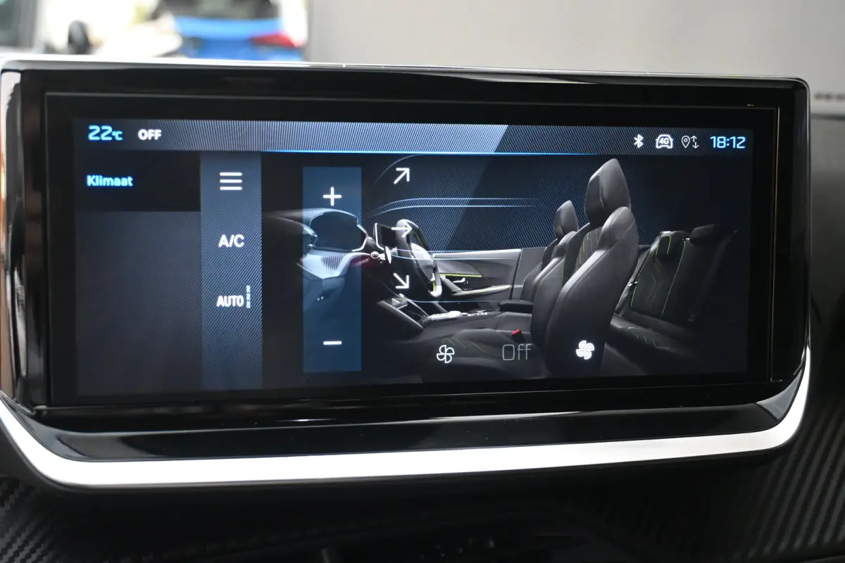 1.2 Hybrid 145 Allure DEMO-DEAL! Tot 8 Jaar Garantie! | 360 Camera | Adaptive Cruise | Keyless-Entry | Dodehoek-Detectie |