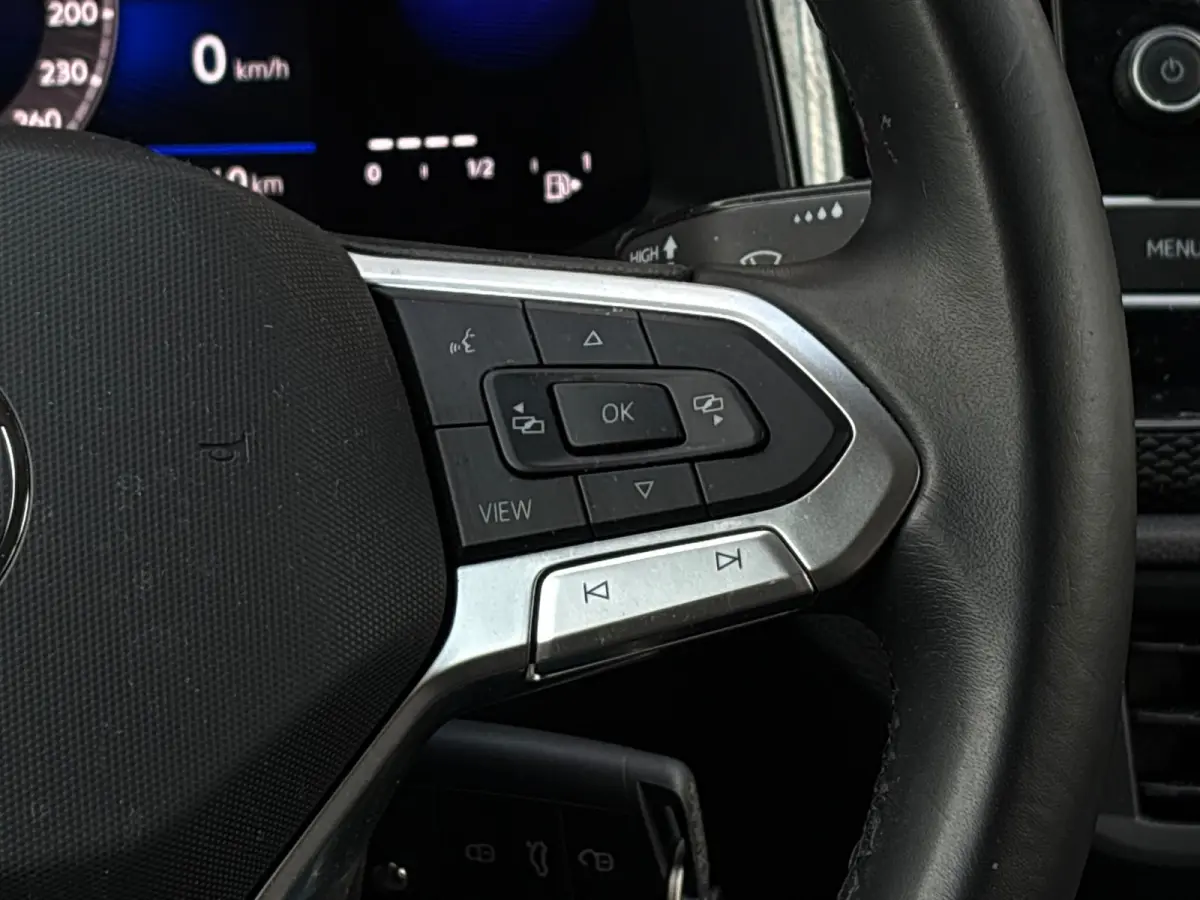 1.0 TSI 95 pk Life | Airco | Apple Carplay/Android Auto|telefoonintegratie premium | Cruise control adaptief met Stop&Go en stuurhulp