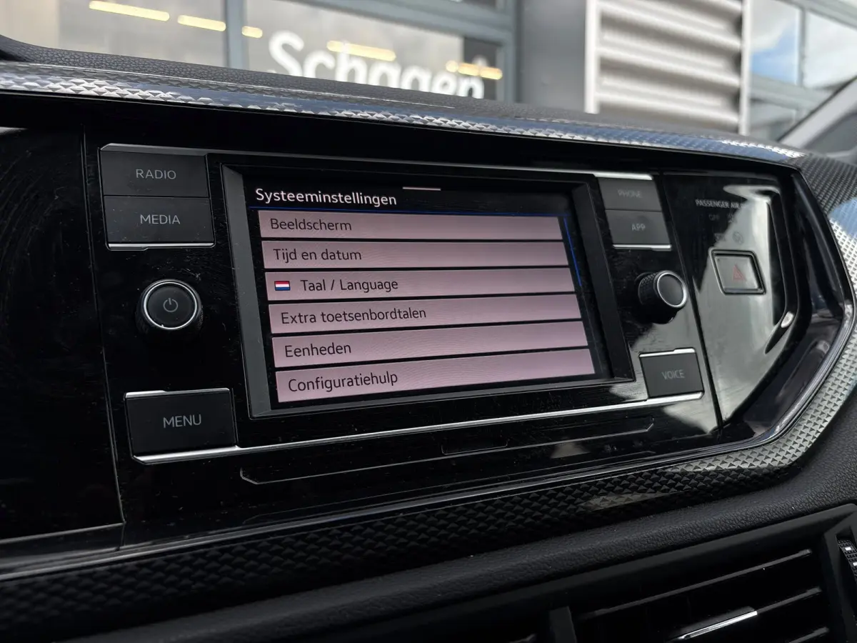 1.0 TSI 95 pk Life | Airco | Apple Carplay/Android Auto|telefoonintegratie premium | Cruise control adaptief met Stop&Go en stuurhulp