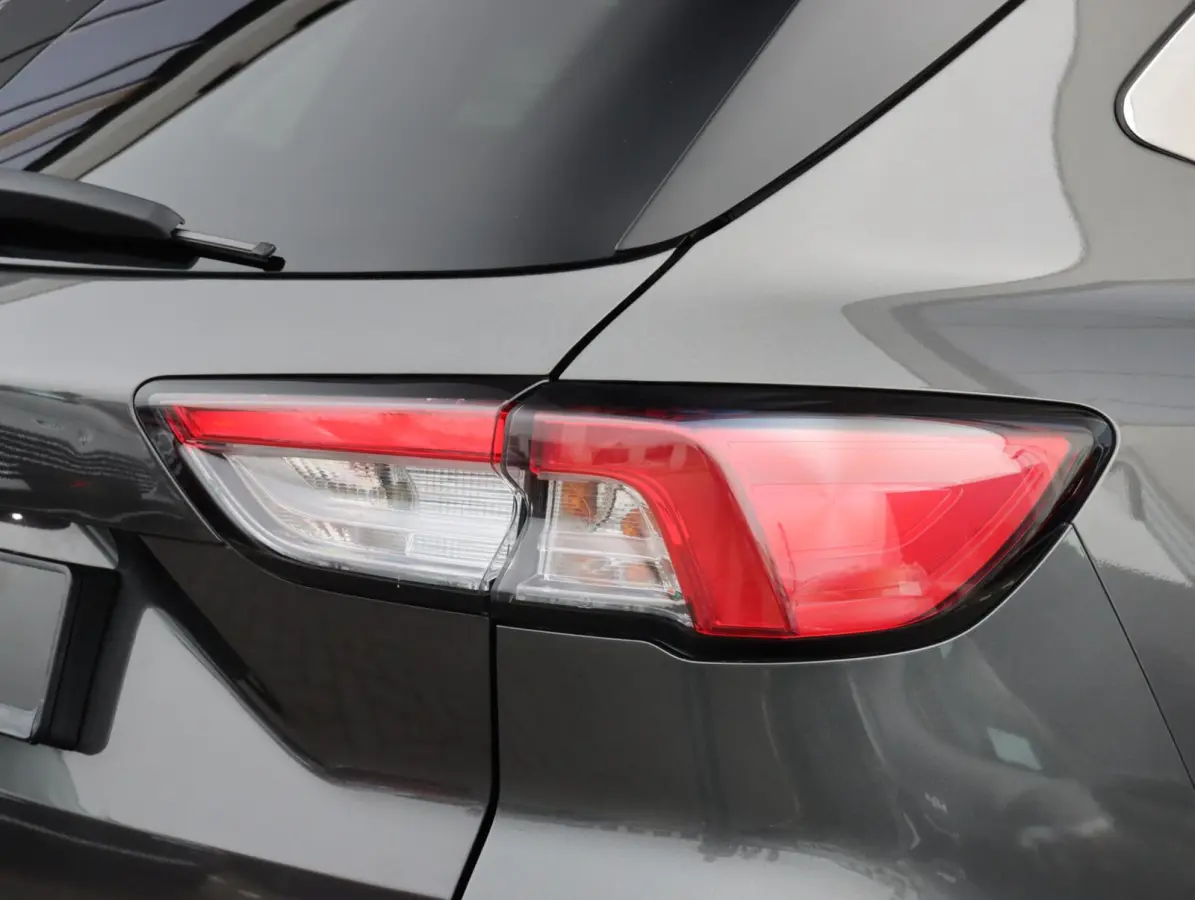 2.5 PHEV Titanium X | Trekhaak | SOH 97,5%