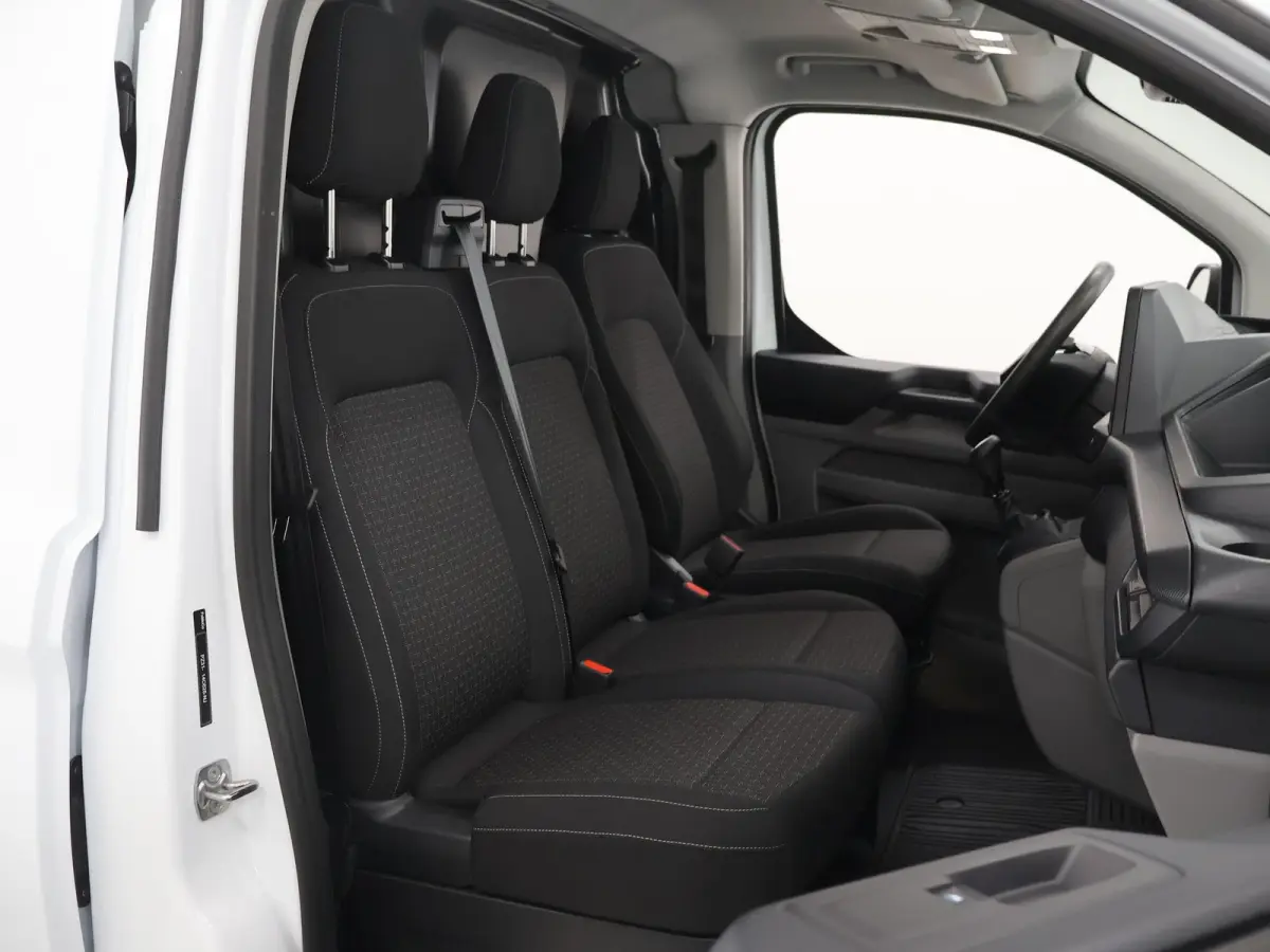 300 | 2.0 TDCI | L2 H1 | TREND | NAVIGATIE | PARKEERCAMERA | CRUISE CONTROL | APPLE CARPLAY | 3-ZITS |