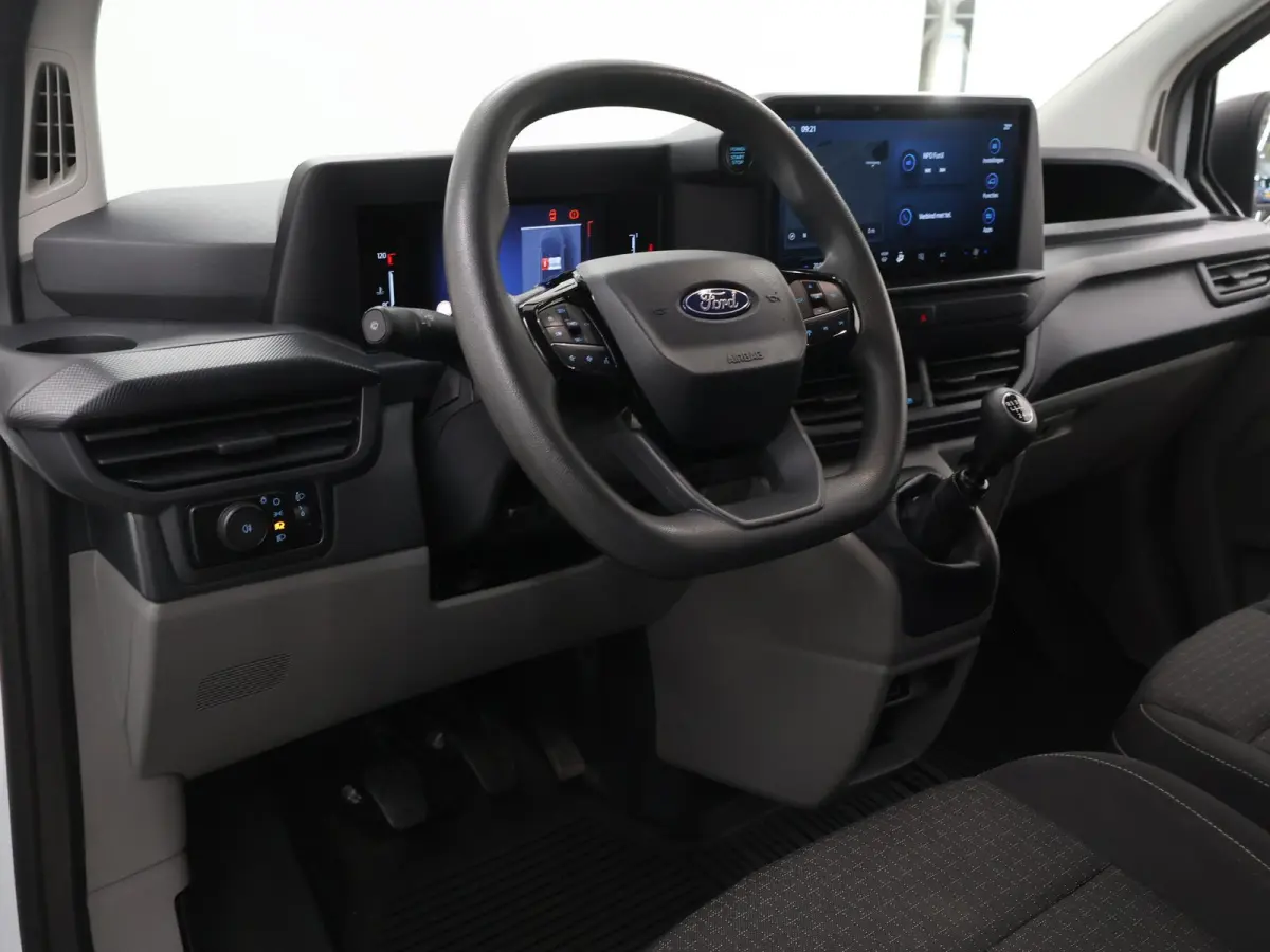 300 | 2.0 TDCI | L2 H1 | TREND | NAVIGATIE | PARKEERCAMERA | CRUISE CONTROL | APPLE CARPLAY | 3-ZITS |