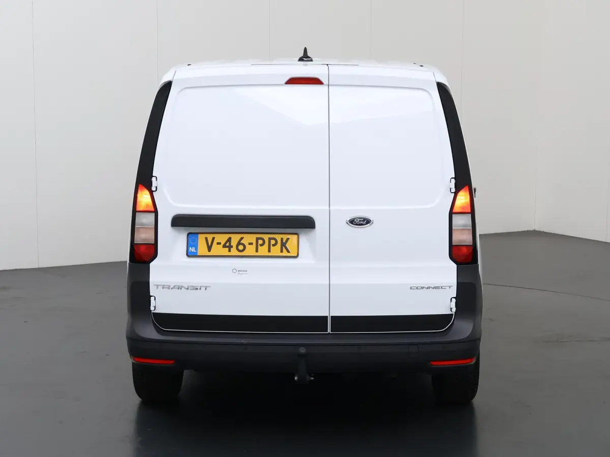 2.0 EcoBlue | 102 PK | L2 | Trend | Navigatie | Parkeersensoren | Trekhaak | Cruise Control | Apple Carplay