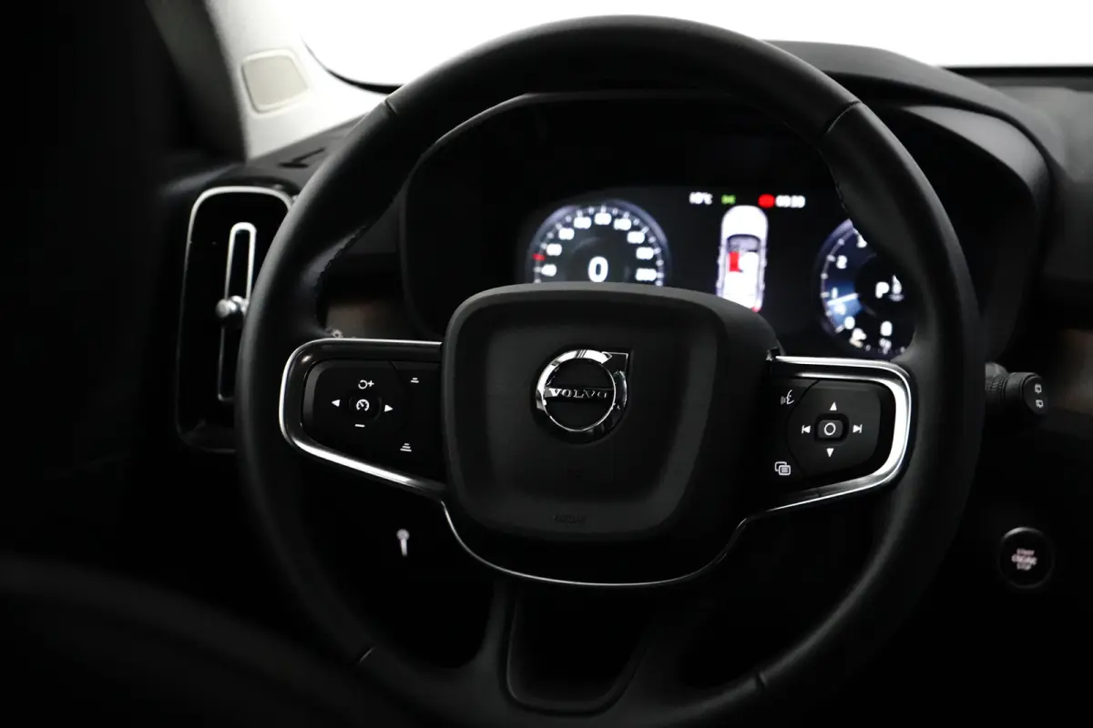 2.0 B4 Inscription | 360 camera | Harman/Kardon | Memory | Pilot Assist | Stoel & stuurverwarming |