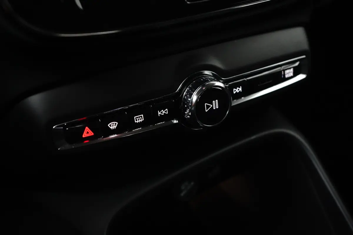 2.0 B4 Inscription | 360 camera | Harman/Kardon | Memory | Pilot Assist | Stoel & stuurverwarming |