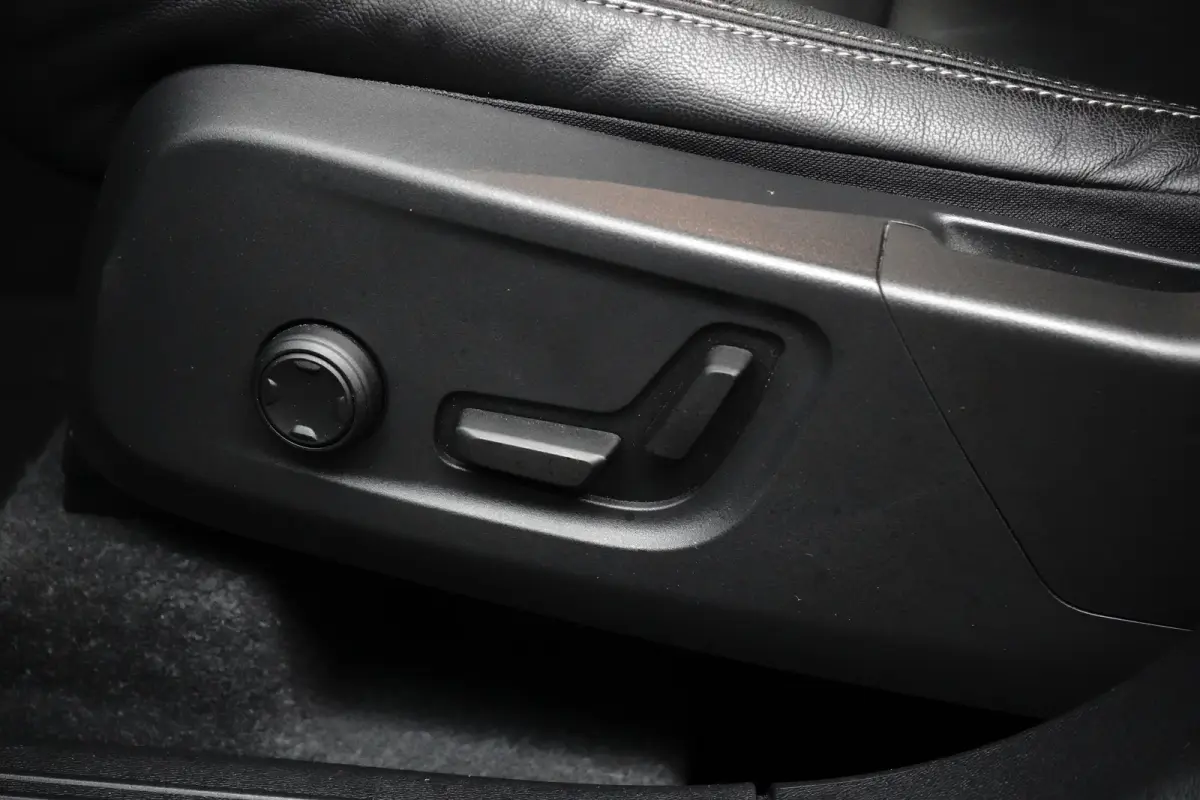 2.0 B4 Inscription | 360 camera | Harman/Kardon | Memory | Pilot Assist | Stoel & stuurverwarming |
