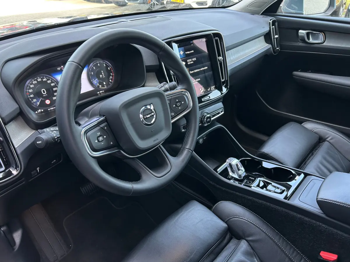 2.0 B4 Inscription | 360 camera | Harman/Kardon | Memory | Pilot Assist | Stoel & stuurverwarming |