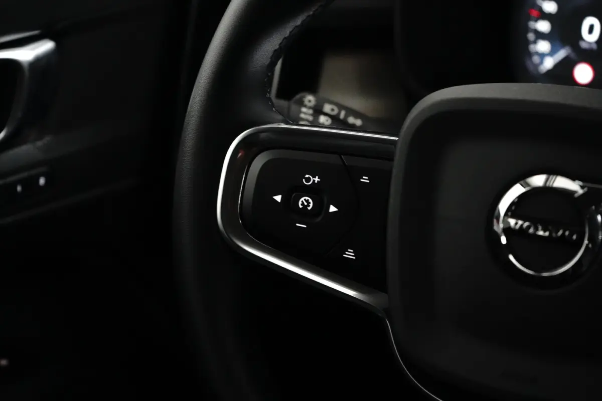 2.0 B4 Inscription | 360 camera | Harman/Kardon | Memory | Pilot Assist | Stoel & stuurverwarming |