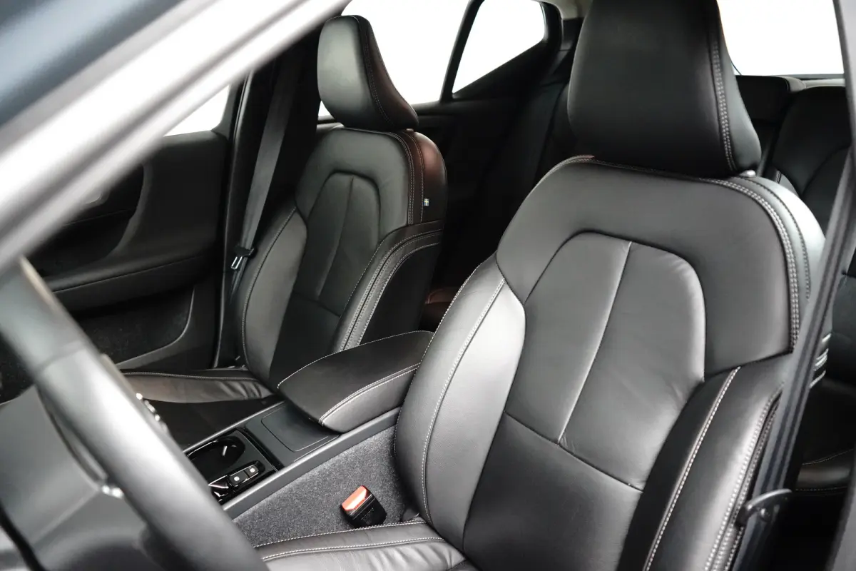 2.0 B4 Inscription | 360 camera | Harman/Kardon | Memory | Pilot Assist | Stoel & stuurverwarming |