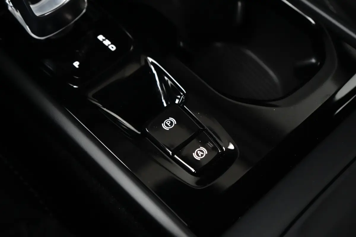 2.0 B4 Inscription | 360 camera | Harman/Kardon | Memory | Pilot Assist | Stoel & stuurverwarming |